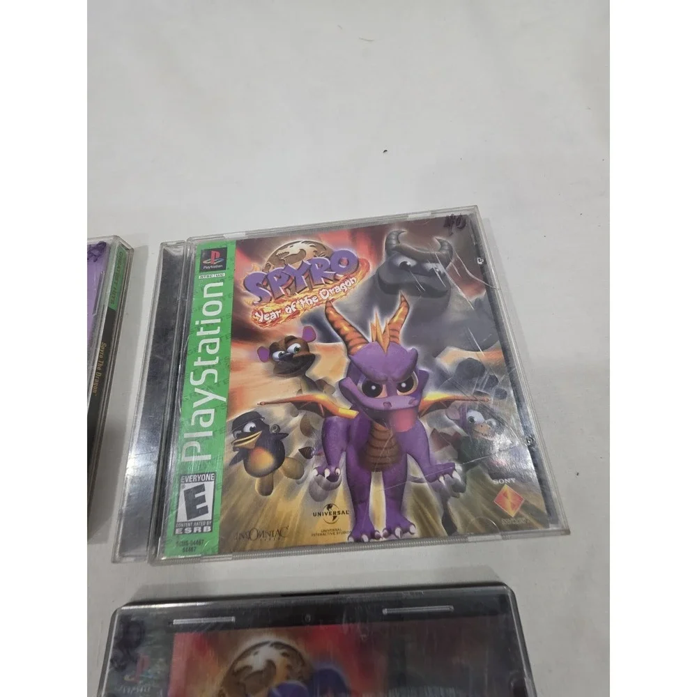 PS1 Lot of 4 Spyro the Dragon, Year of the Dragon Holo Cover Enter The Dragonfly